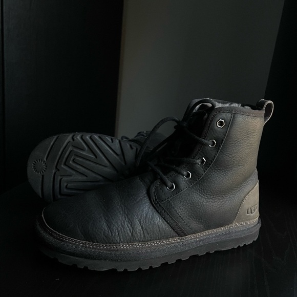 UGG Men's Harkley Lace up Boots - Picture 1 of 11